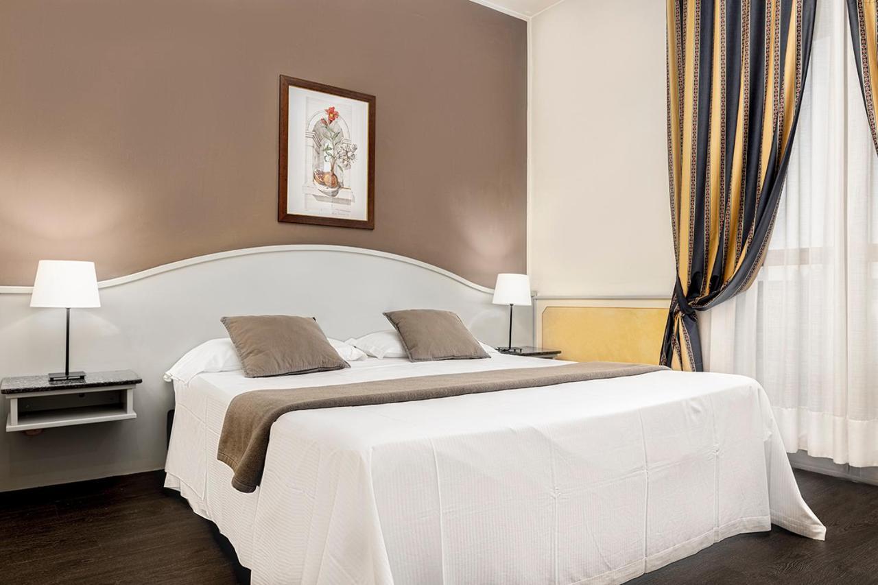 Castelnovo di Sotto Hotel Poli מראה חיצוני תמונה